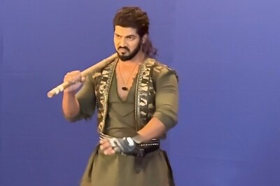 Sheezan Khan Leaves Fans Emotional As He Celebrates One Year of Ali Baba; Check Photos