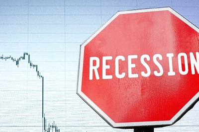 Global Economy May Avoid Recession as Inflation Risks Ease: JPMorgan