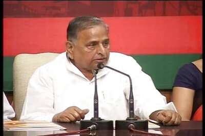 SP, BSP describe Union Budget 2013-14 as 'anti-poor'