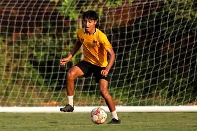 ISL 2020-21: Hitesh Sharma Signs 2-year Contract Extension with Hyderabad FC