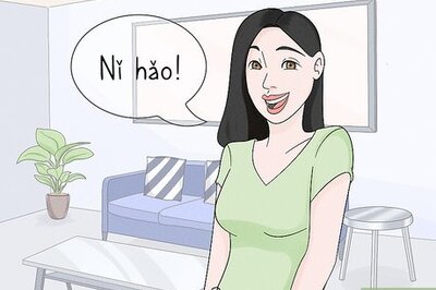 How to Say Hello in Chinese