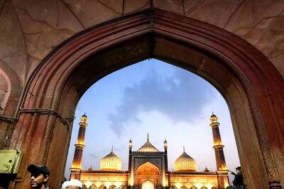 Eid Mubarak: Shawwal Crescent Moon Sighted, India to Celebrate Eid-ul-Fitr Today; Prez Murmu Greets Nation