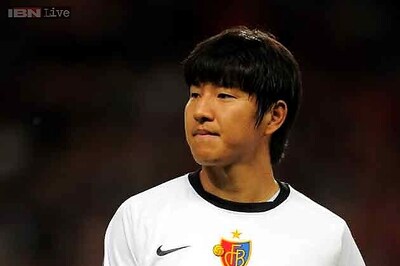 South Korea forced into late defensive change