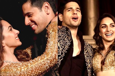 Sidharth Malhotra Refuses to Let Kiara Advani Go in Sangeet Pics, Caption Wins Internet