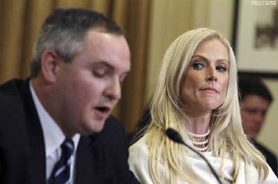 Gatecrasher couple want White House's apology