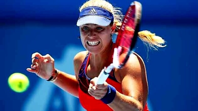 Wozniacki, Kerber advance at Sydney International