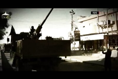 38 Indians missing in Iraq are alive: Palestinian President to Pranab Mukherjee