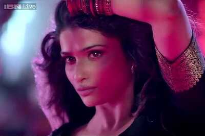 I will do more than one film in 2015: Prachi Desai