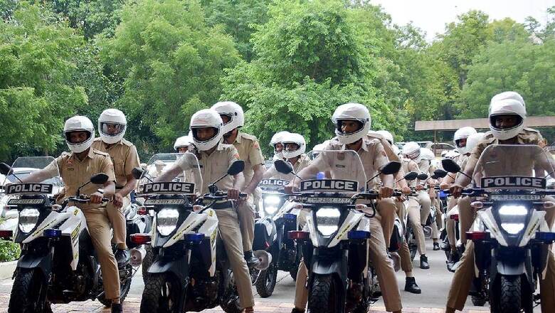 Suzuki Delivers 40 Customised V-Strom SX 250 Motorcycles To Gurugram Police