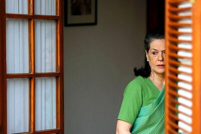 VVIP Chopper Scam: BJP Targets Sonia, Tells Cong to Name Bribe Takers