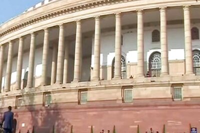 Winter Session 2021: TMC 'Disinterested' in Coordinating with Cong, Likely to Skip Oppn Parties' Meeting