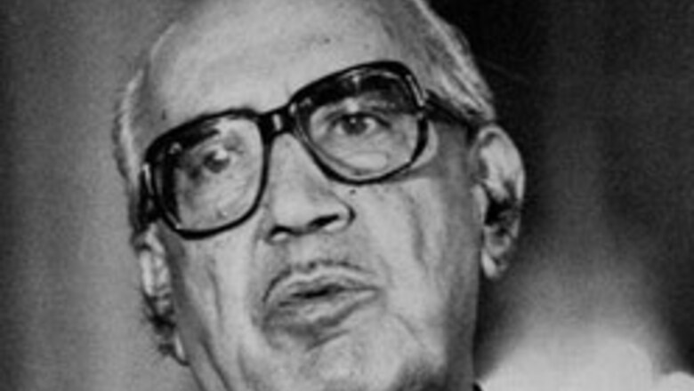Ex-Pak prez Ghulam Ishaq Khan dead