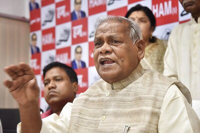 Turmoil in Grand Alliance Ahead of Bypolls in Bihar as RJD, Manjhi's Party Make Competing Seat-sharing Claims