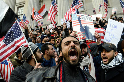 US Reverses Revocation of Visas After Judge Stayed Trump Travel Ban