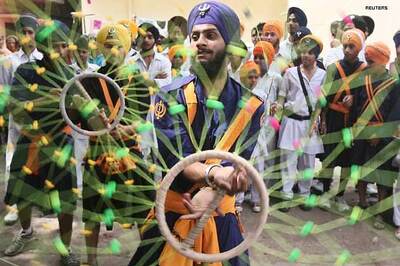 SC notice to govt on plea against Constitutional clause referring to Sikhs as Hindus