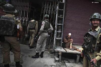 2 militants killed, fierce encounter still on