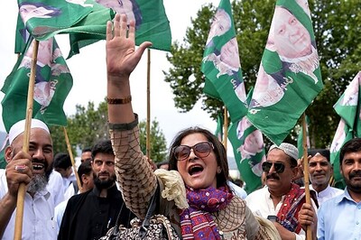 Pak SC Verdict: Understand What it Means For Sharif, And its Impact on India