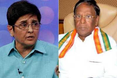 Puducherry CM Narayanasamy Challenges Bedi to Prove Graft Charges Against Him or Quit as Guv