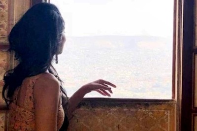 Actress Pooja Sawant Down With Viral, Advises Everyone To Wear Masks