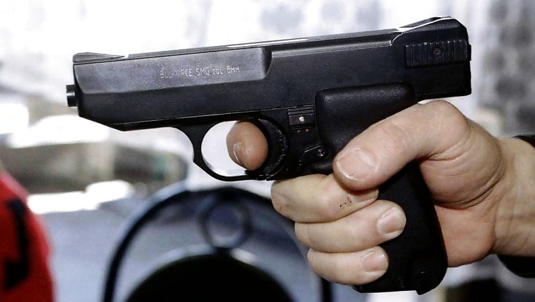 Two Shopkeepers Shot At by Customer After Argument Over Exchanging Toy in Delhi