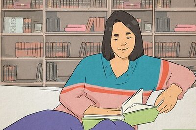 How Can You Tell Fiction & Nonfiction Apart?