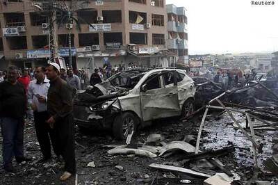 Suicide bomber kills 31 in Syria's Hama - state media