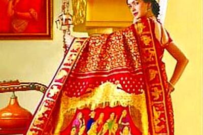 Sari-clad cheerleaders to boost crowd at Cuttack ODI