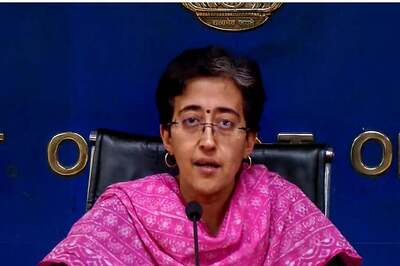 Delhi Govt on High Alert Due to Surge in Discharge of Water from Hathnikund Barrage into Yamuna, Says Atishi