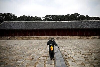 South Korean Capital Orders Masks On In Coronavirus Battle