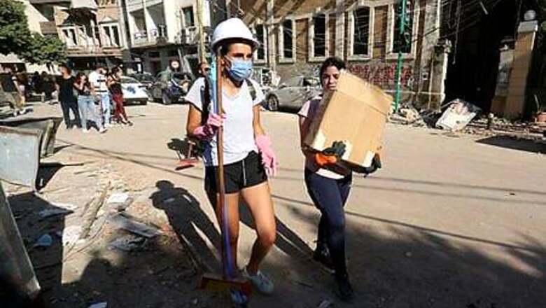 #OurHomesAreOpen: Lebanese offer spare beds to Beirut blast victims