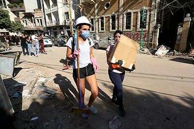 #OurHomesAreOpen: Lebanese offer spare beds to Beirut blast victims