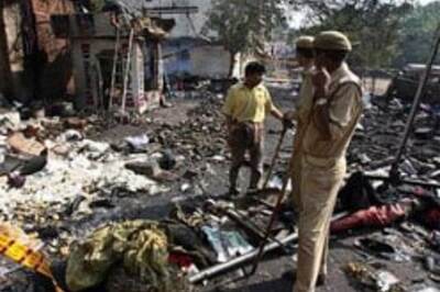 Witness identifies man who planted Delhi bombs
