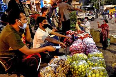 Tomato Prices Fall to as Low as Rs 4 per kg in Some States amid Supply Glut