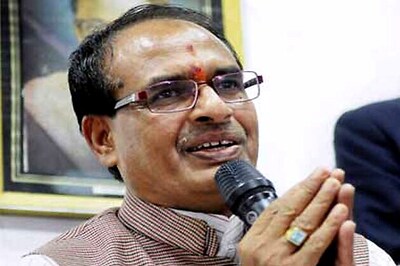 Order CBI probe into MPPEB scam, Congress tells CM