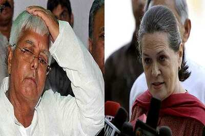Sonia Gandhi, Lalu Prasad to share dais for Congress-RJD campaigns in Bihar