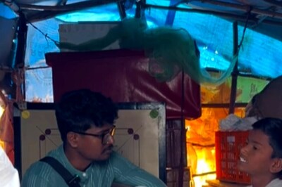 12-Year-Old From Bengaluru Slums Aims To Become IAS Officer; Internet Applauds