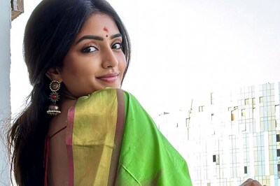 Telugu Actress Eesha Rebba's Diwali Look In Green Cotton Saree Has Internet Approval