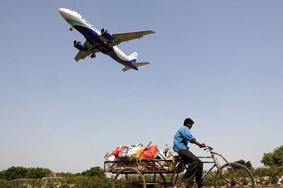 Indigo Pilot Sees Drone While Landing at Mumbai Airport