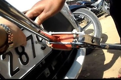 All Vehicles in Delhi-NCR Should be Affixed With Colour-Coded Stickers, HSRP by October: EPCA