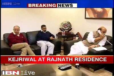Aam Aadmi Party chief Arvind Kejriwal meets Rajnath, demands full-fledged statehood for Delhi