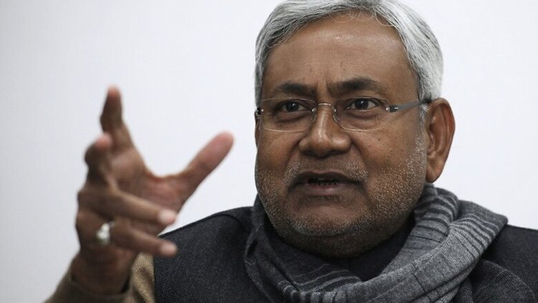 Nitish keeps Lalu waiting, meets Rahul Gandhi, JDU-RJD alliance in Bihar yet to take shape