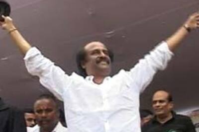 Rajnikant's plea: politics must not split artists