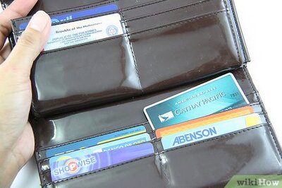 How to Pack Your Purse