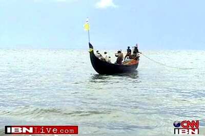 20 Tamil Nadu fishermen taken into custody by Lankan Navy