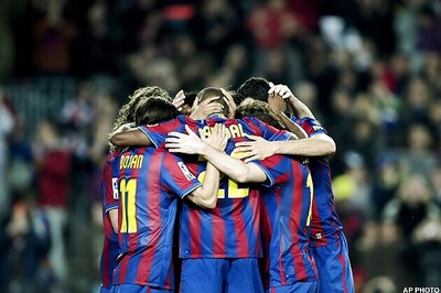 Barcelona go top with win over Bilbao