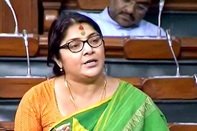 BJP MP Locket Chatterjee Alleges 'TMC Goons Attacked My Vehicle'; Mamata's Party Denies Claims