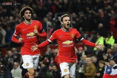Manchester United beat 4th tier Cambridge in FA Cup replay