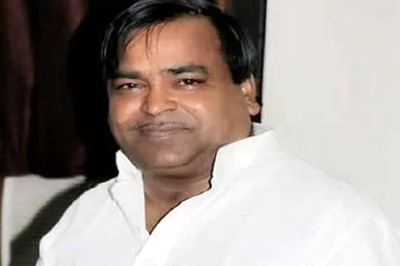 SC Sets Aside HC's Interim Bail on Medical Grounds to Ex-UP Minister Gayatri Prasad Prajapati in Gang-rape Case