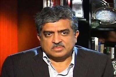 Nandan Nilekani meets young voters in South Bangalore