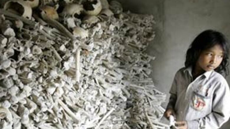 Khmer Rouge defendant expresses 'heartfelt sorrow'